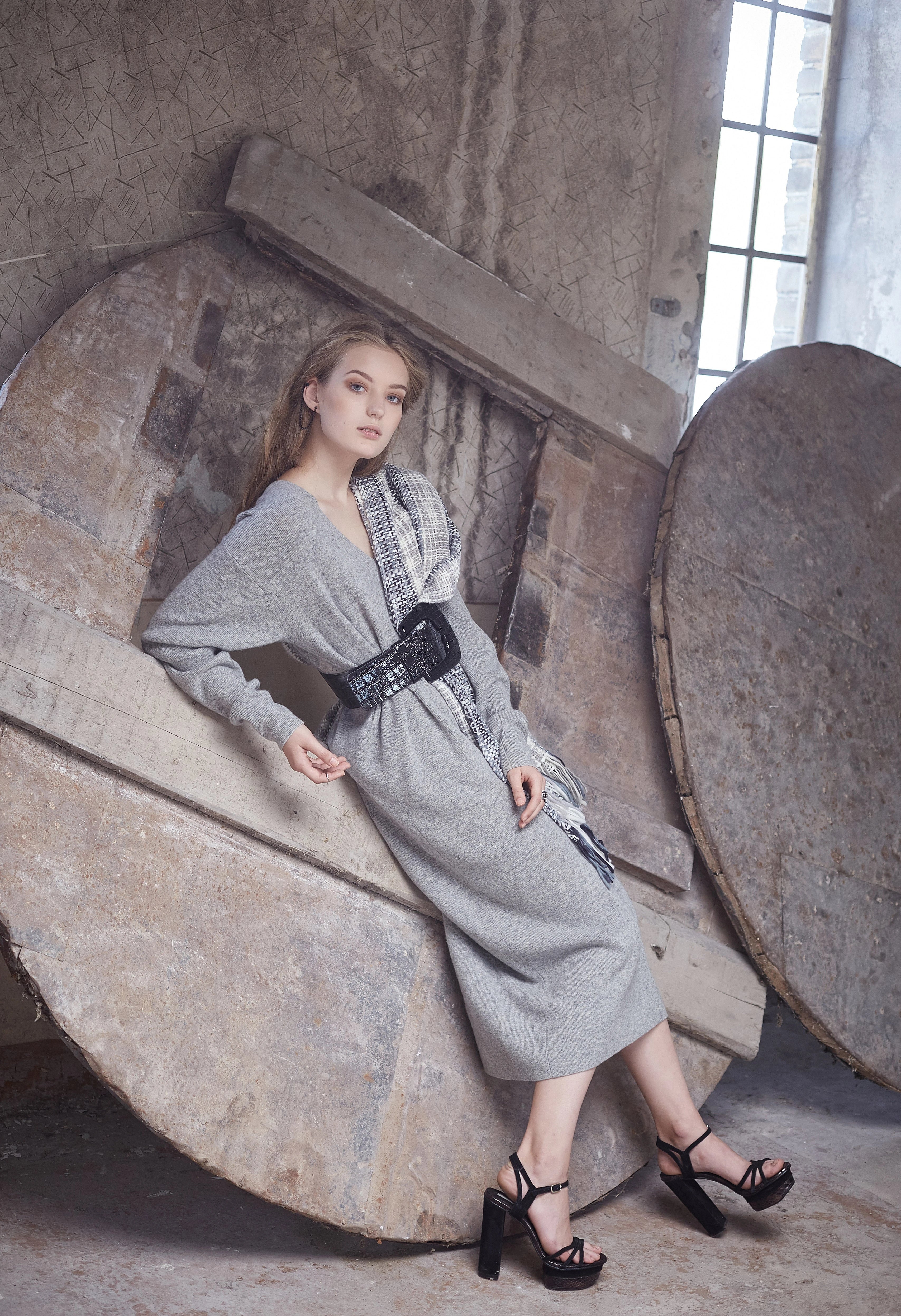 Midi Dresses