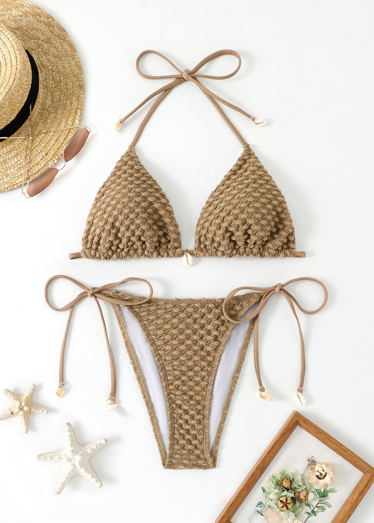 Ensemble Bikini Triangle Orné de Coquillages TextuRed