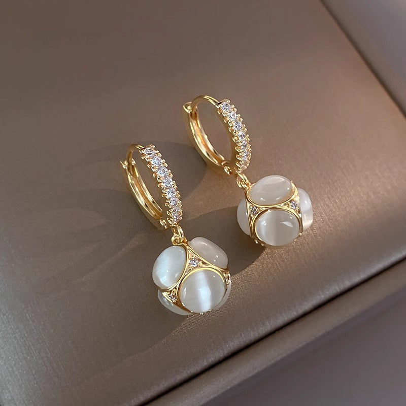 Stralende Opal Dangle Oorbellen