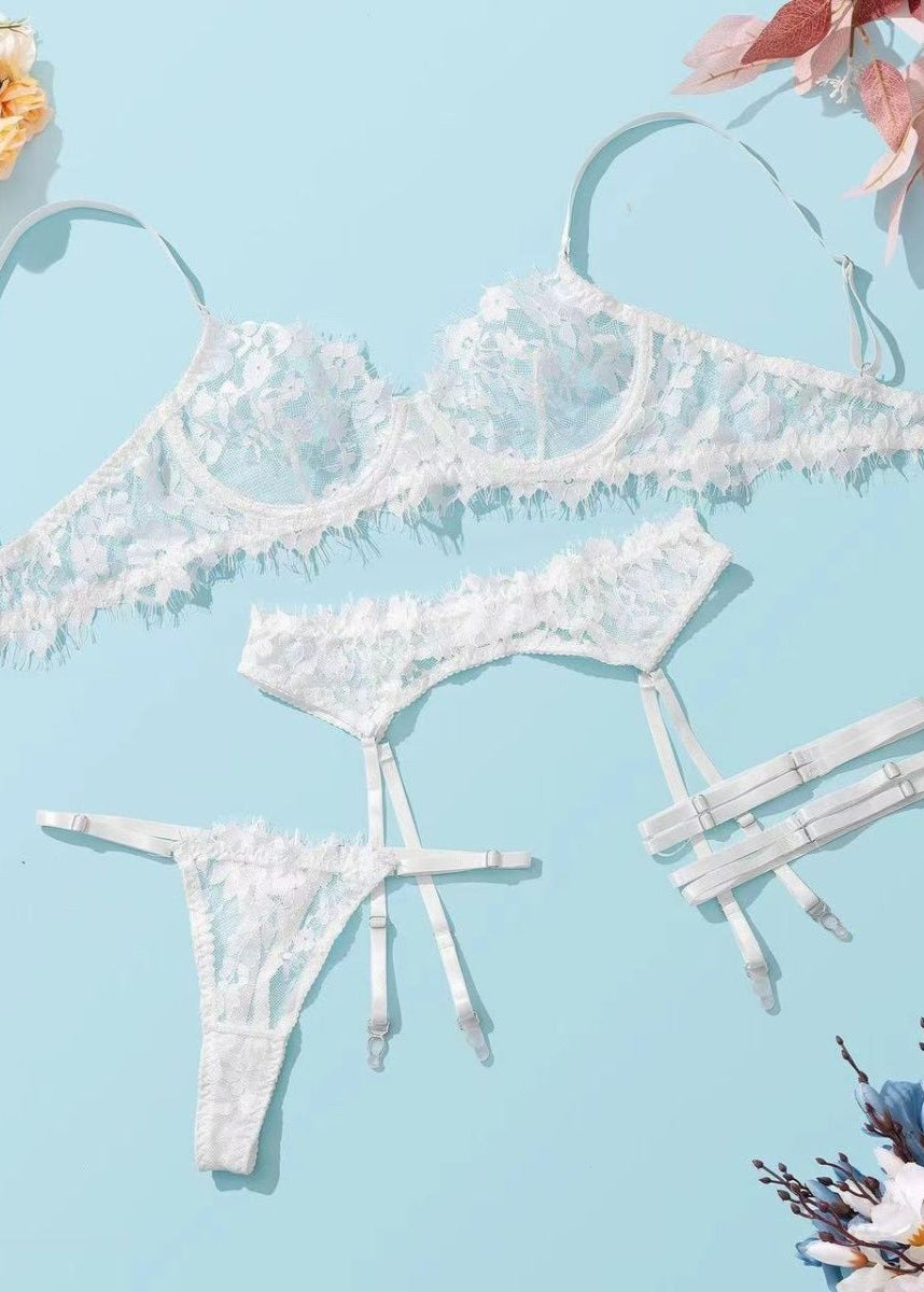 Fleuria - White Embroidered Lingerie Set with Garter Belt