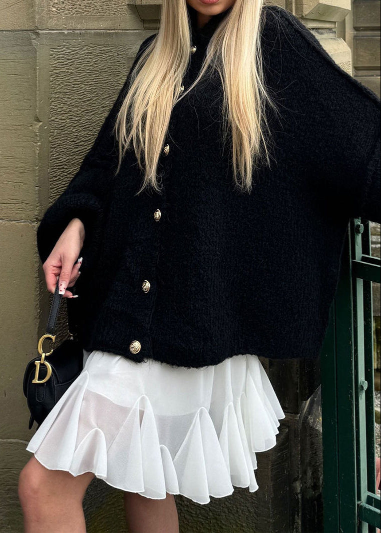 Elora – Cardigan lavorato a maglia con bottoni oversize sul davanti