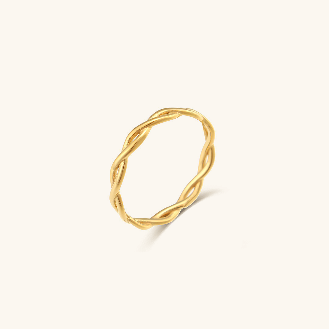 Aria Twist-ring