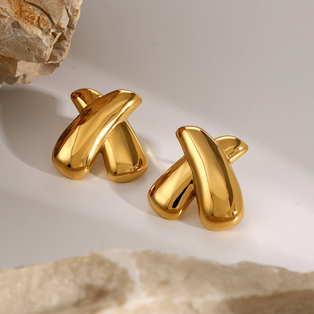 Dikke Kruislaag Oorbellen - Goud & Zilver