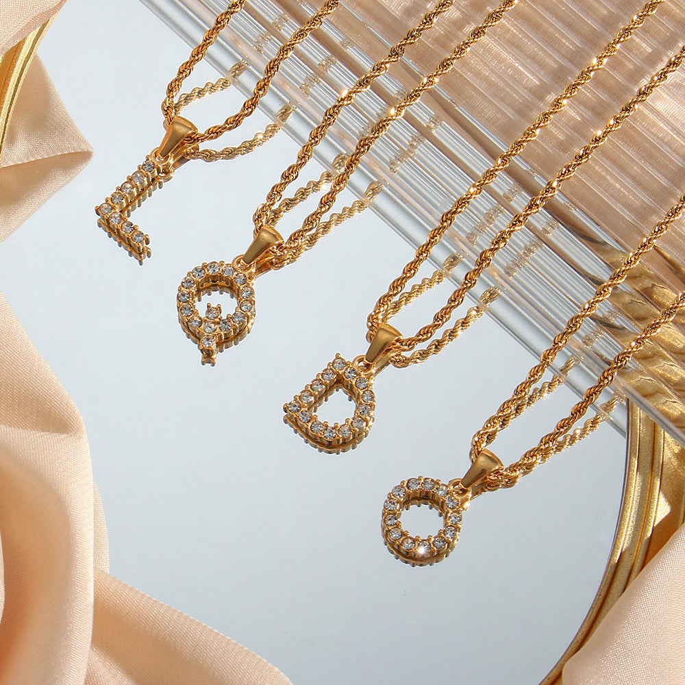 Collar Inicial Celeste con Diamante