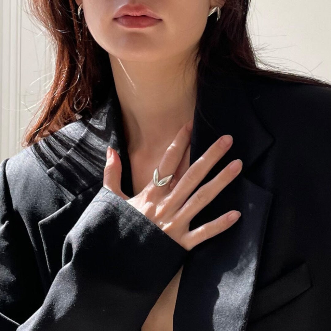 Celeste Sculpturale Ring