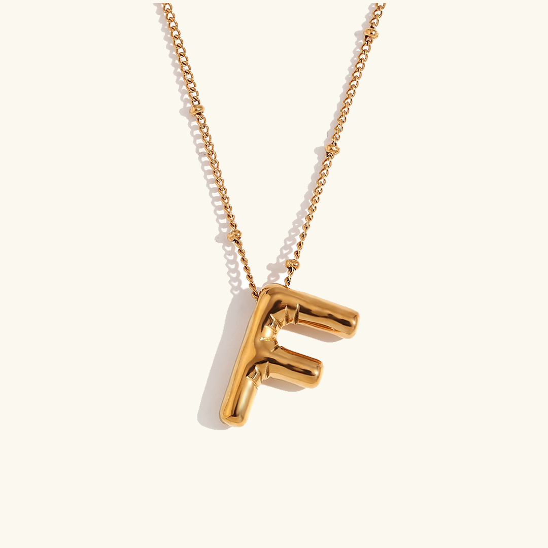 Collar con Inicial Dorada Airy Letter