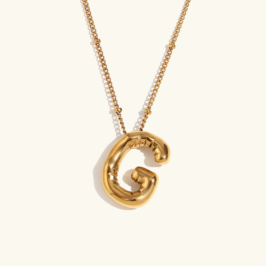 Collar con Inicial Dorada Airy Letter