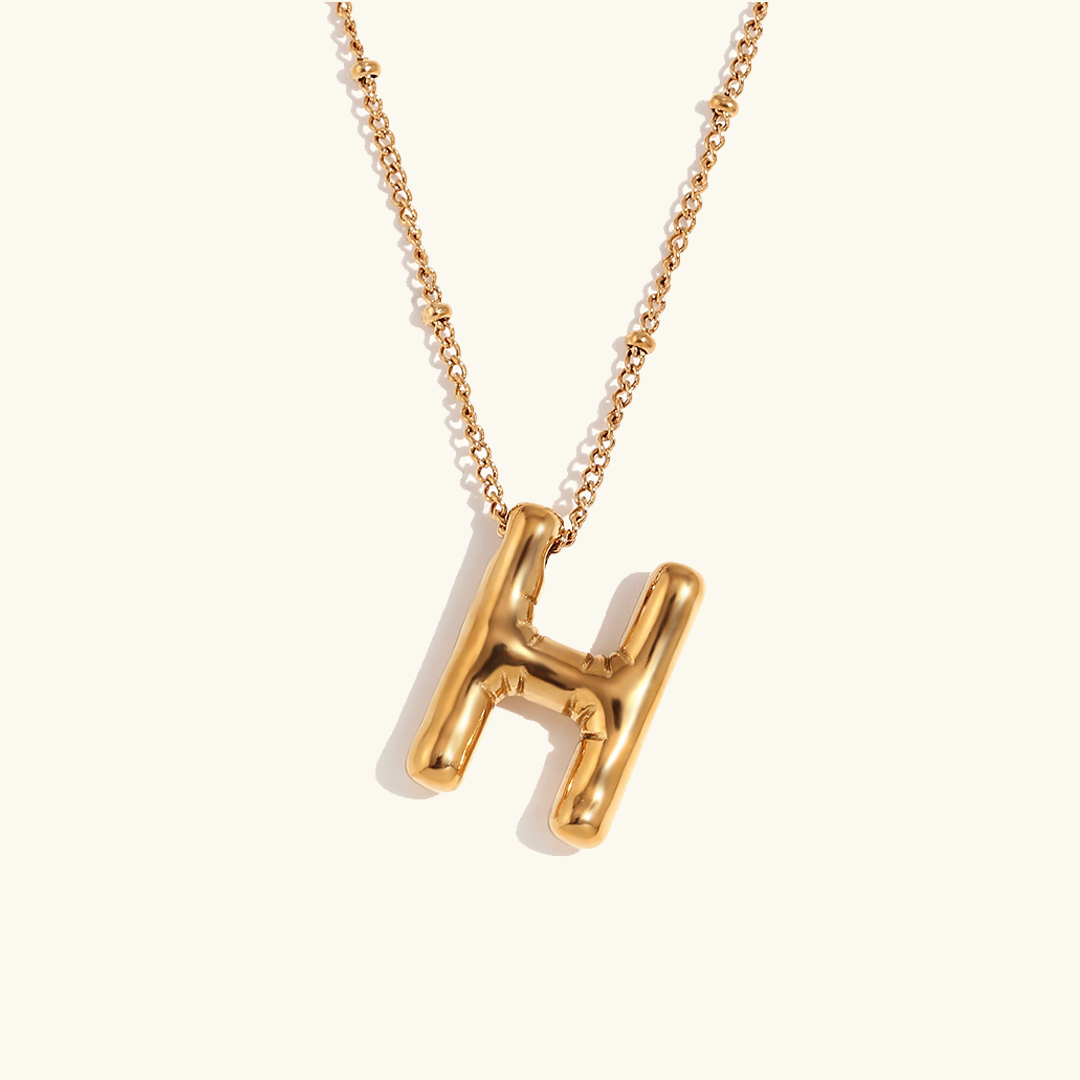 Collar con Inicial Dorada Airy Letter
