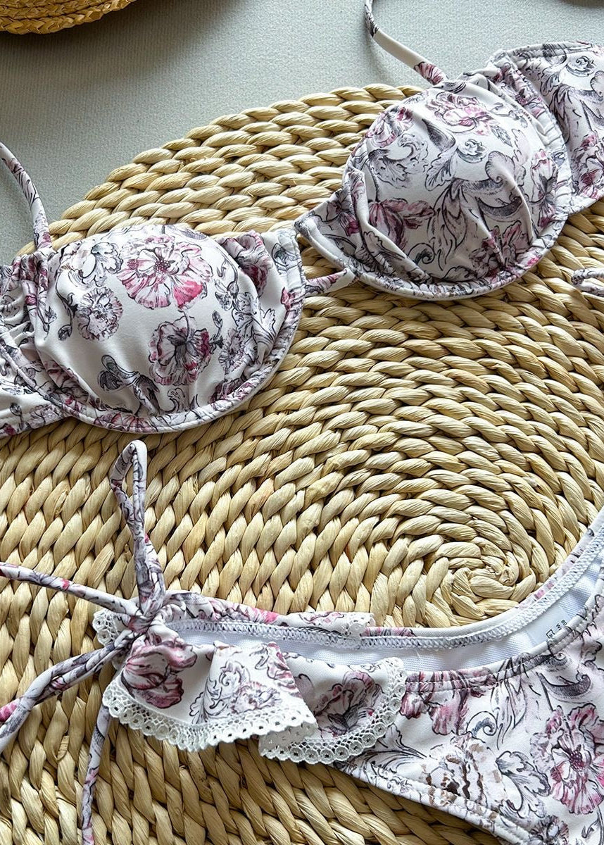 FloraLace – Costume intero con ferretto e volant