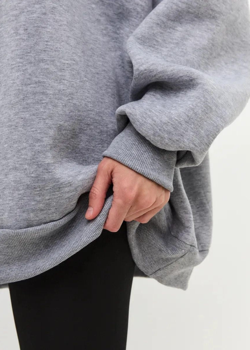 White Oversized Crewneck Sweatshirt – Women’s Longline Fleece Pullover