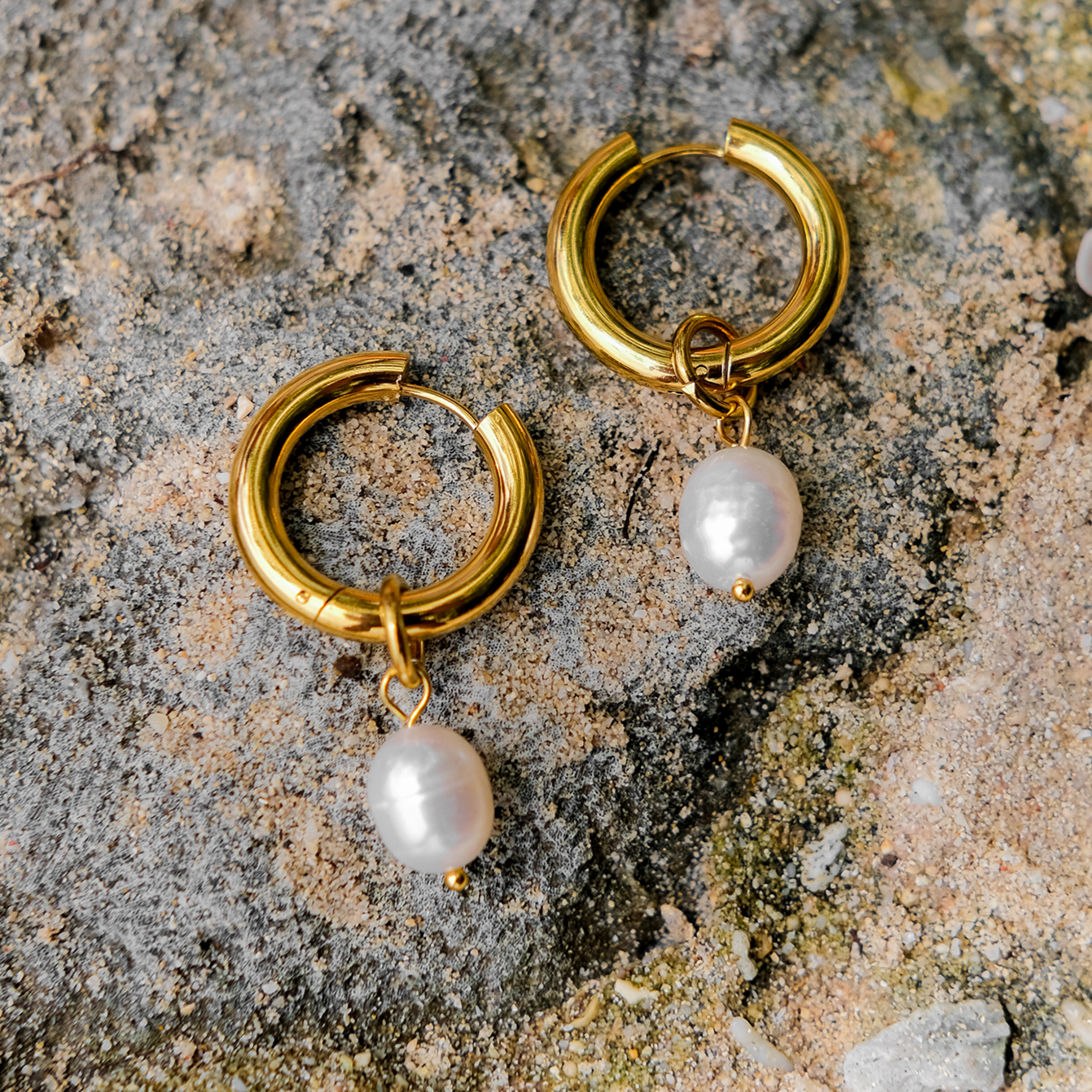 Isla Pearl Drop Oorbellen