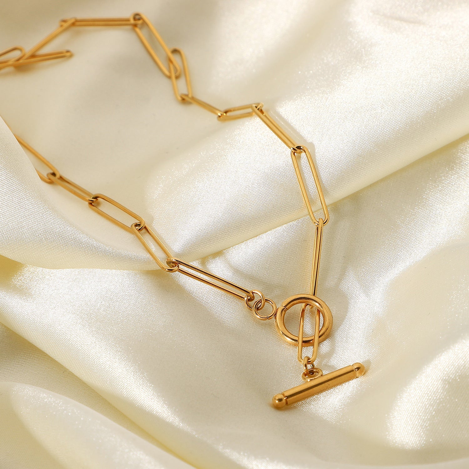 Joyce - Gedurfde Sluiting Gouden Ketting
