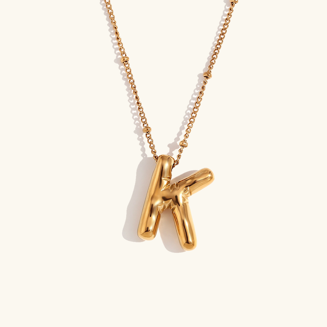 Collar con Inicial Dorada Airy Letter