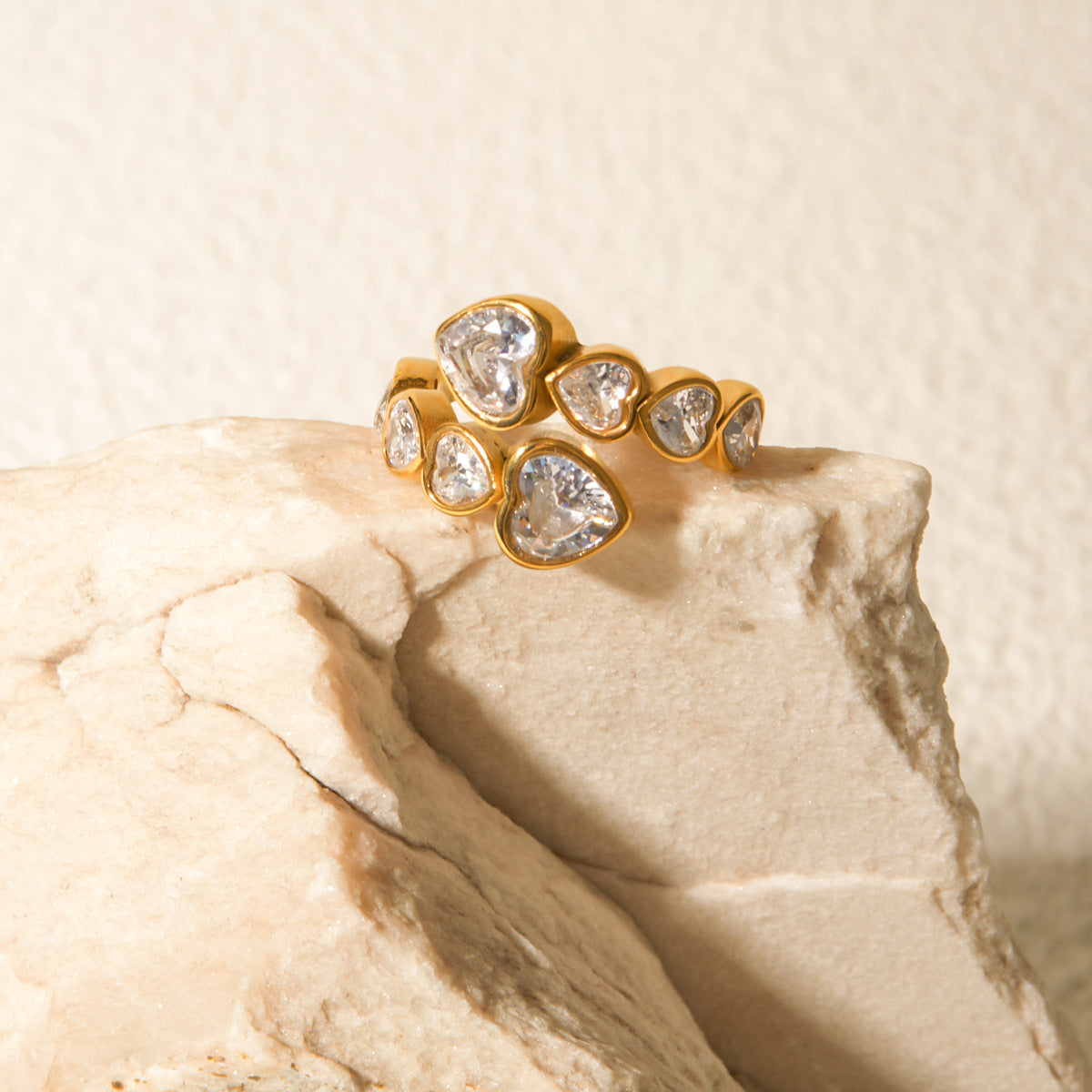 Lumine Hart Ring