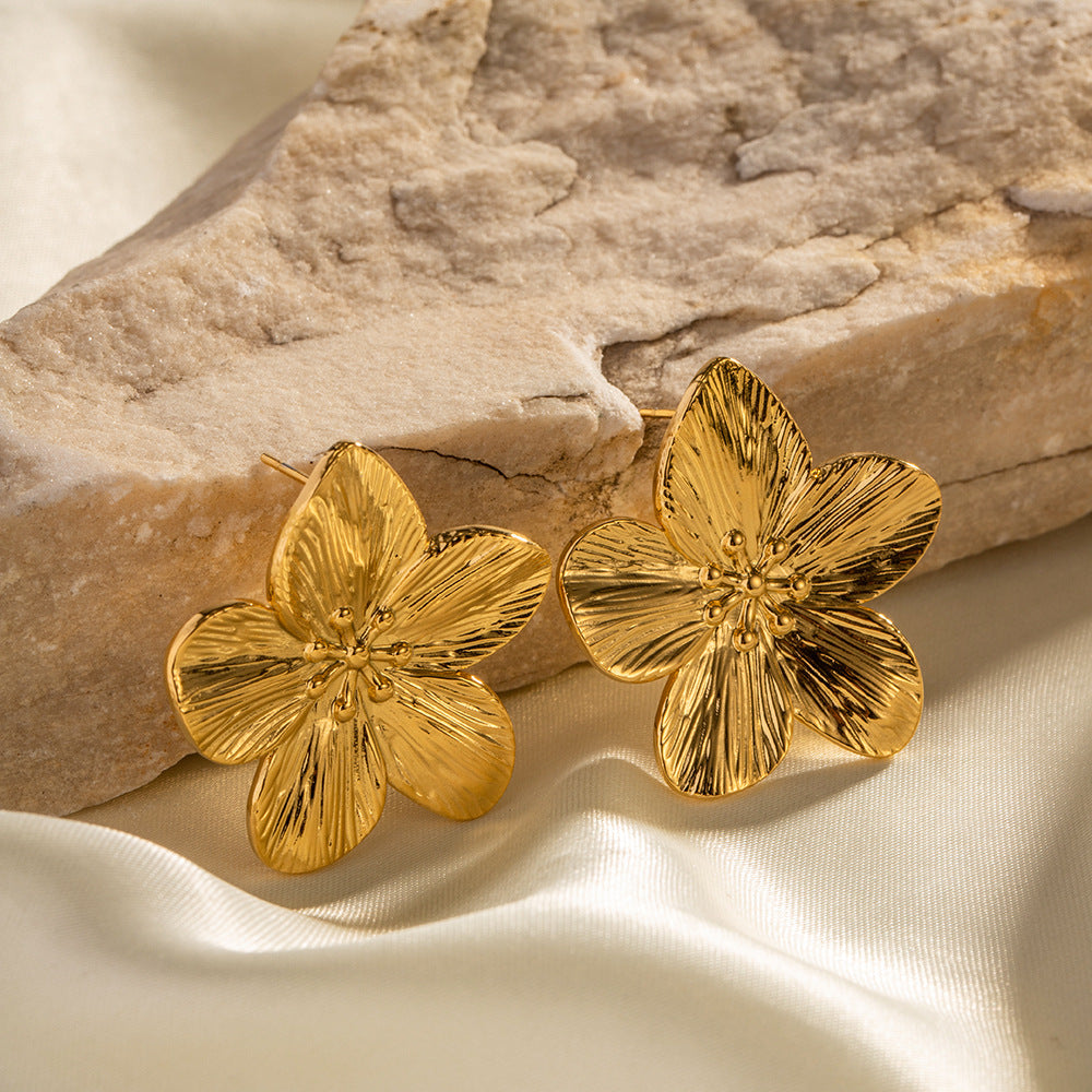 Marina Bloom - Gouden Bloem Oorbellen