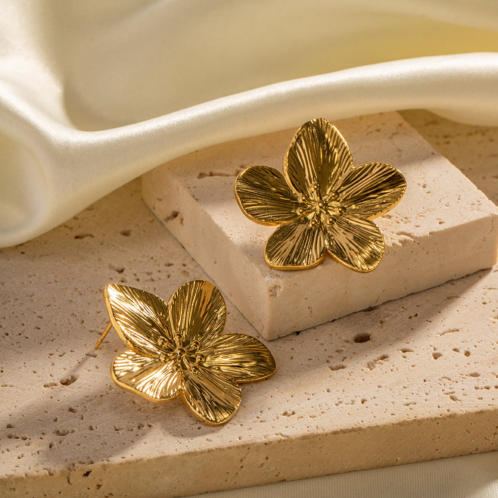 Marina Bloom - Gouden Bloem Oorbellen