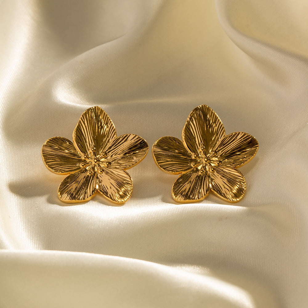 Marina Bloom - Gouden Bloem Oorbellen