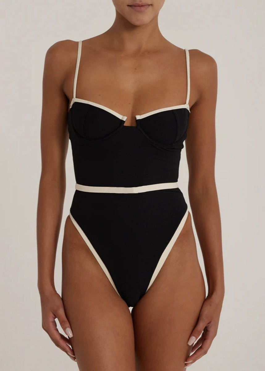 Clara - Contrast Trim Eénstuk Zwemoutfit