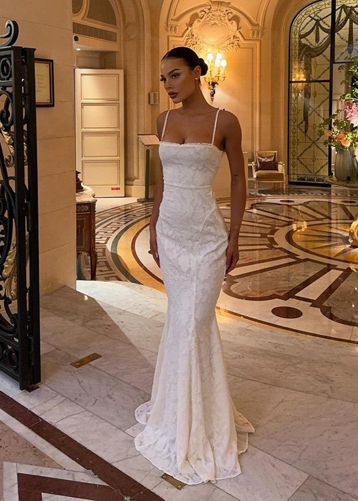 Seraphina - Satijnen Maxi-jurk met Kantrug