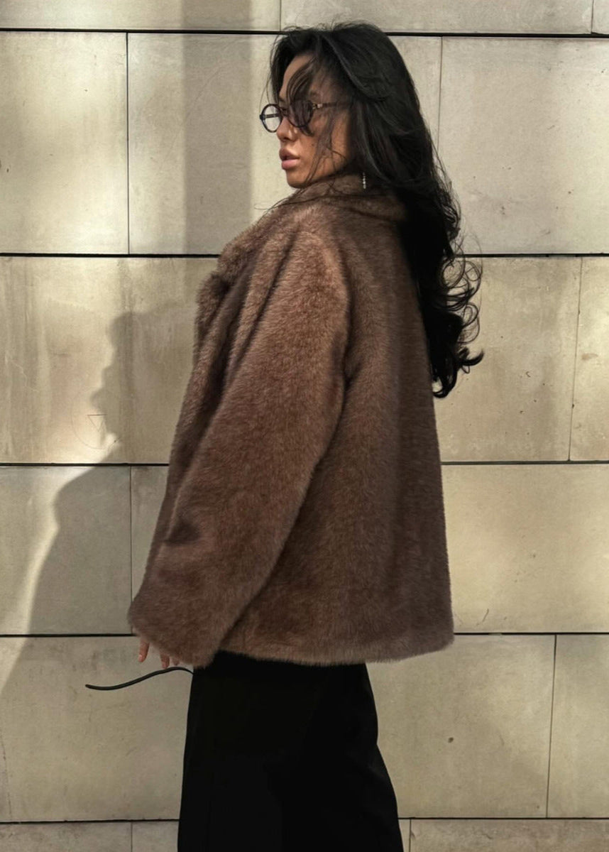 Abrigo de piel sintética Mila Mocha – Chaqueta de invierno suave y extragrande