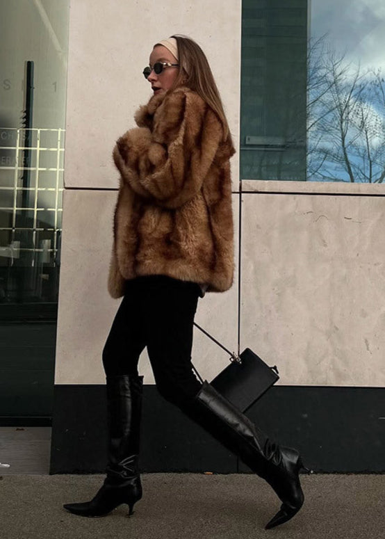 Luxe Essentie - Pluche Nepbont Jas