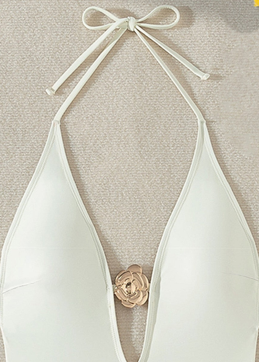 Luxe Halter Plunge Eendelig