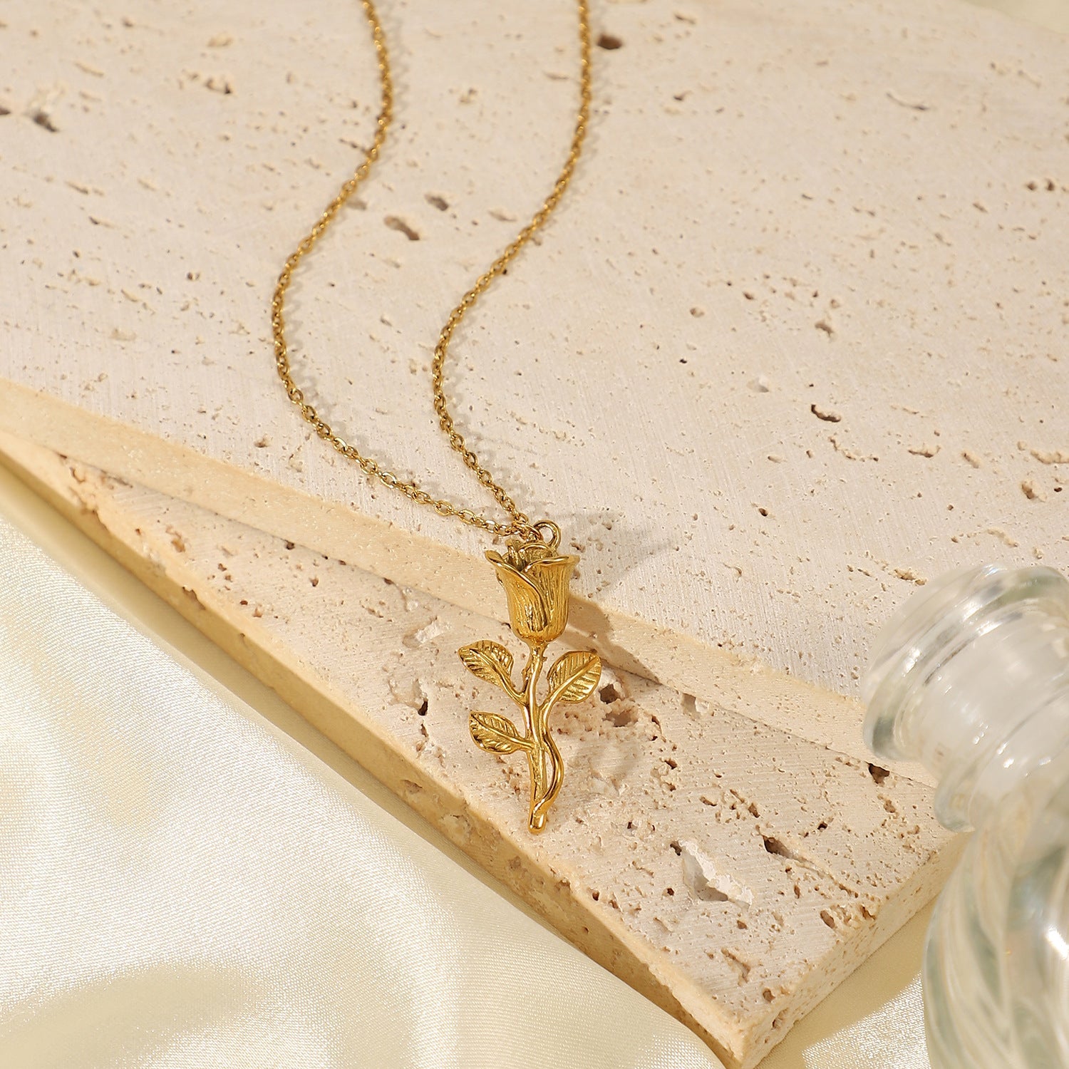 Collar Rosella Gold Rose