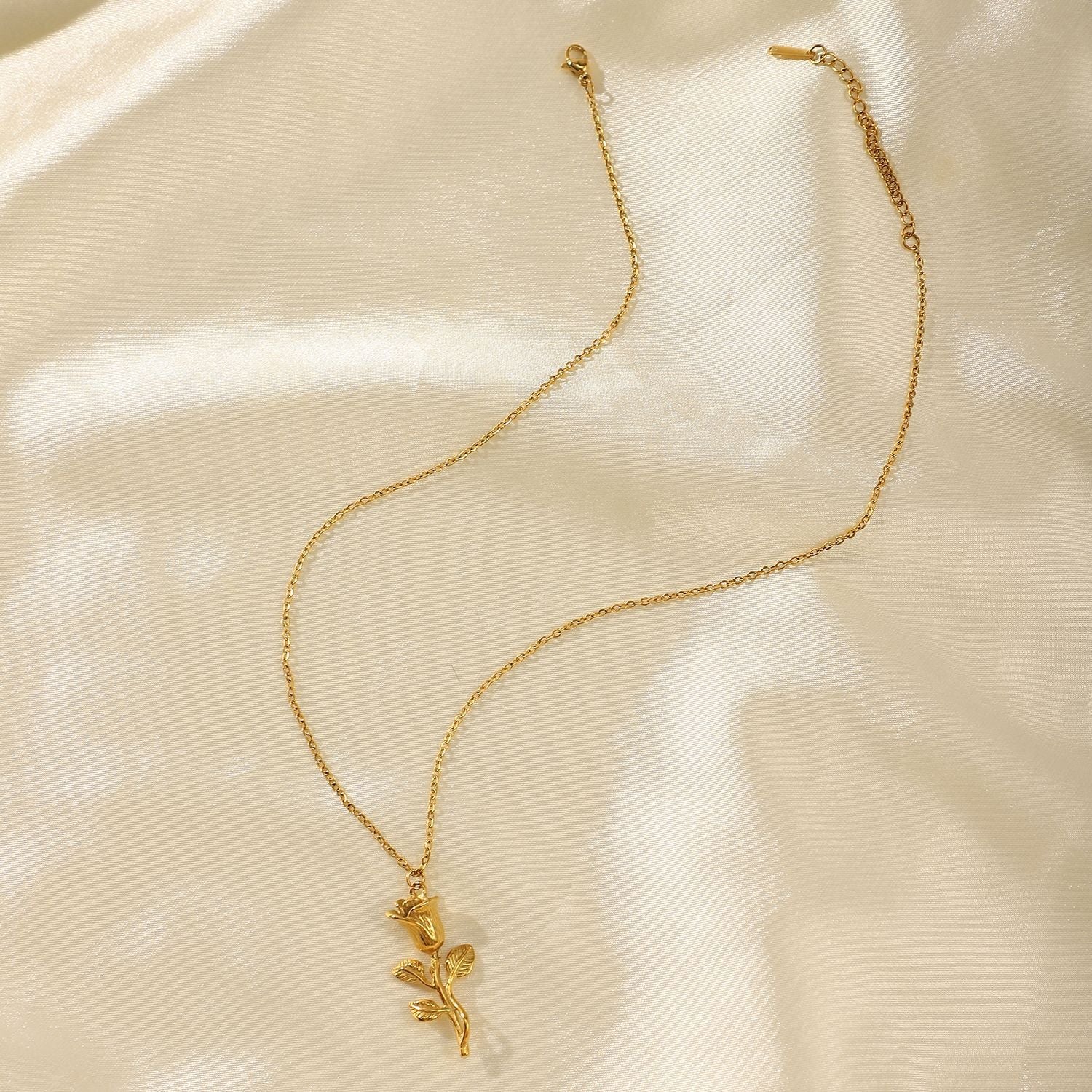 Collar Rosella Gold Rose