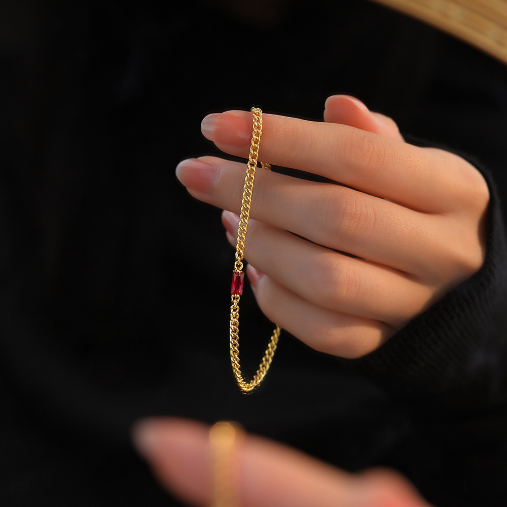 Pulsera de cadena Scarlett Ruby
