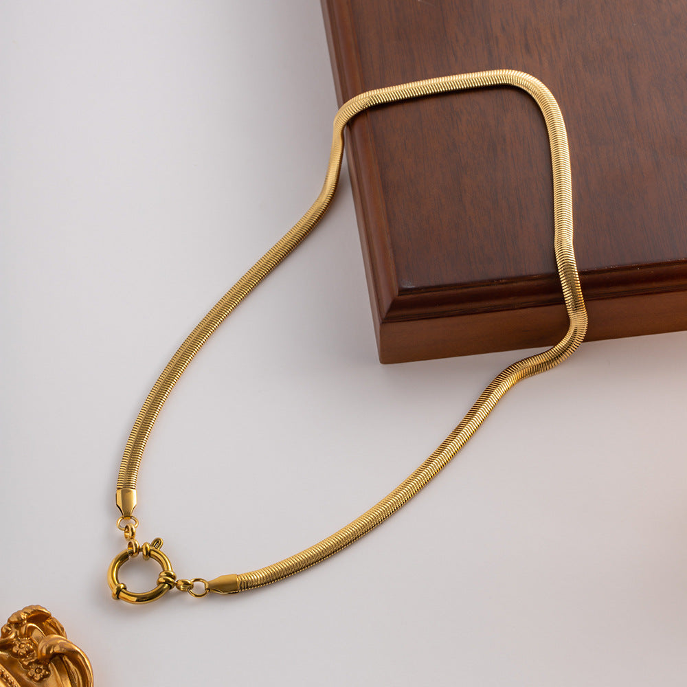 Collar de cadena de serpiente Seraphina en oro