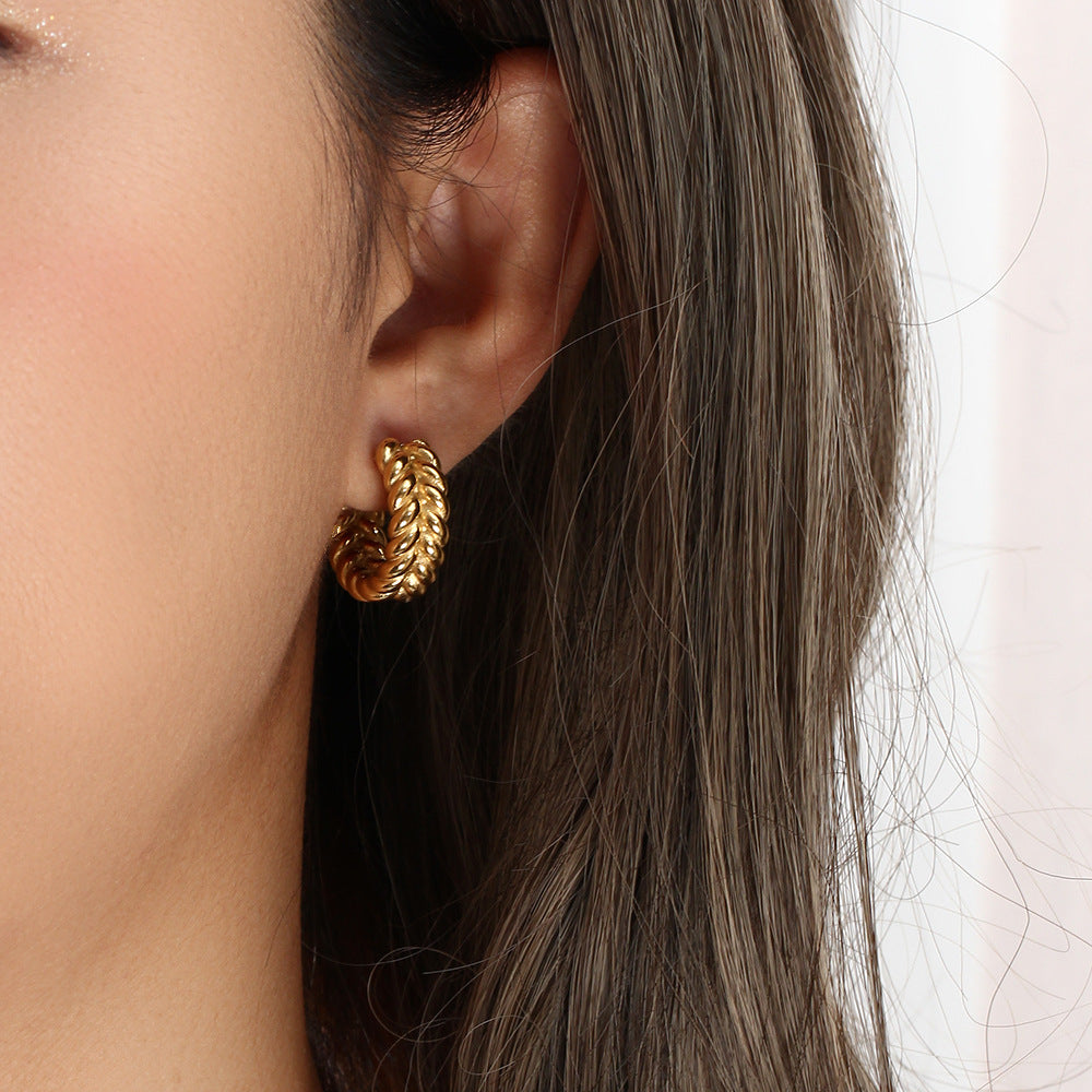 Twisted Luxe - Goldene Seilohrringe