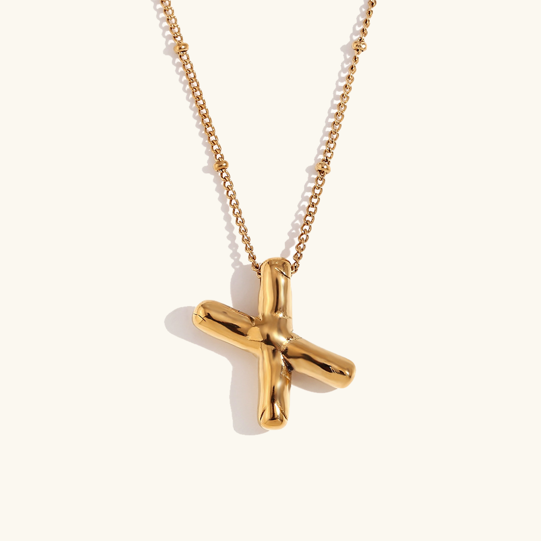 Collar con Inicial Dorada Airy Letter