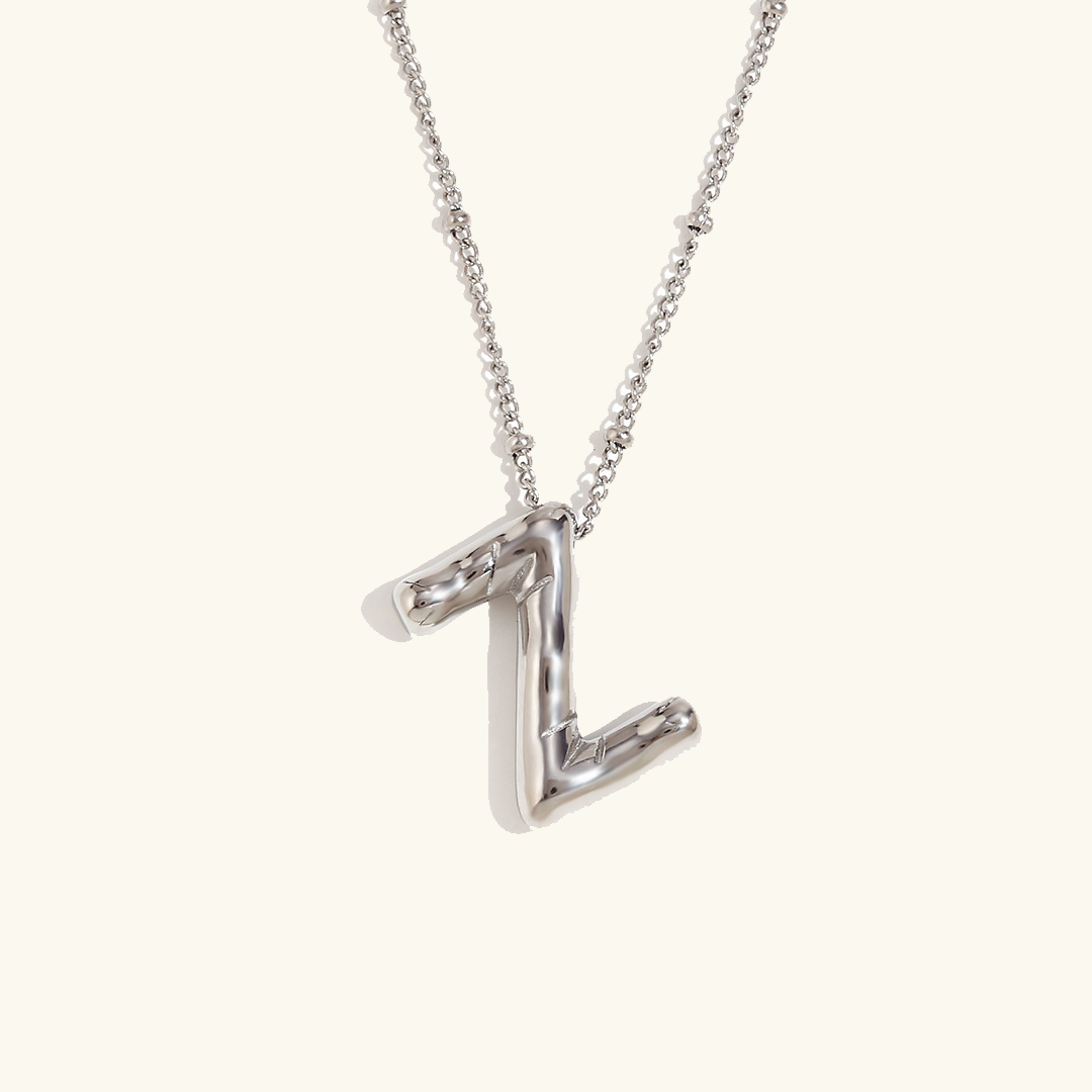 Collar con Inicial Dorada Airy Letter