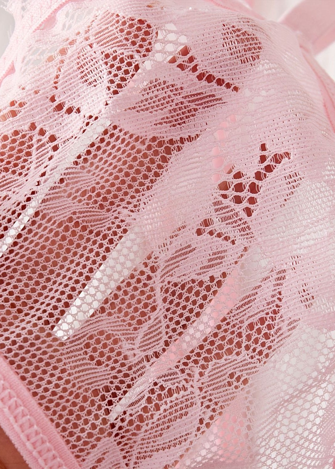 Conjunto de lencería de encaje con detalle de cadena y rubor – Conjunto de sujetador y tanga rosa para mujer