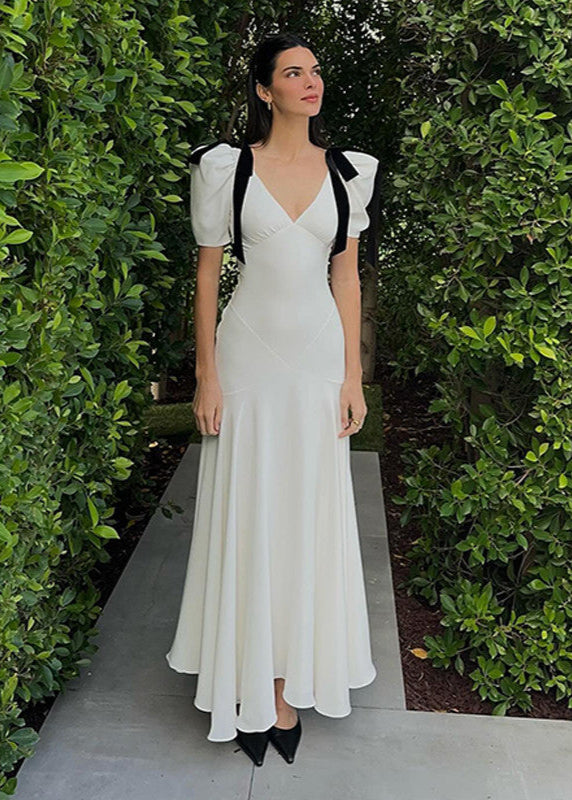 Garden Muse - Vestido maxi de satén con mangas abullonadas y lazos de terciopelo