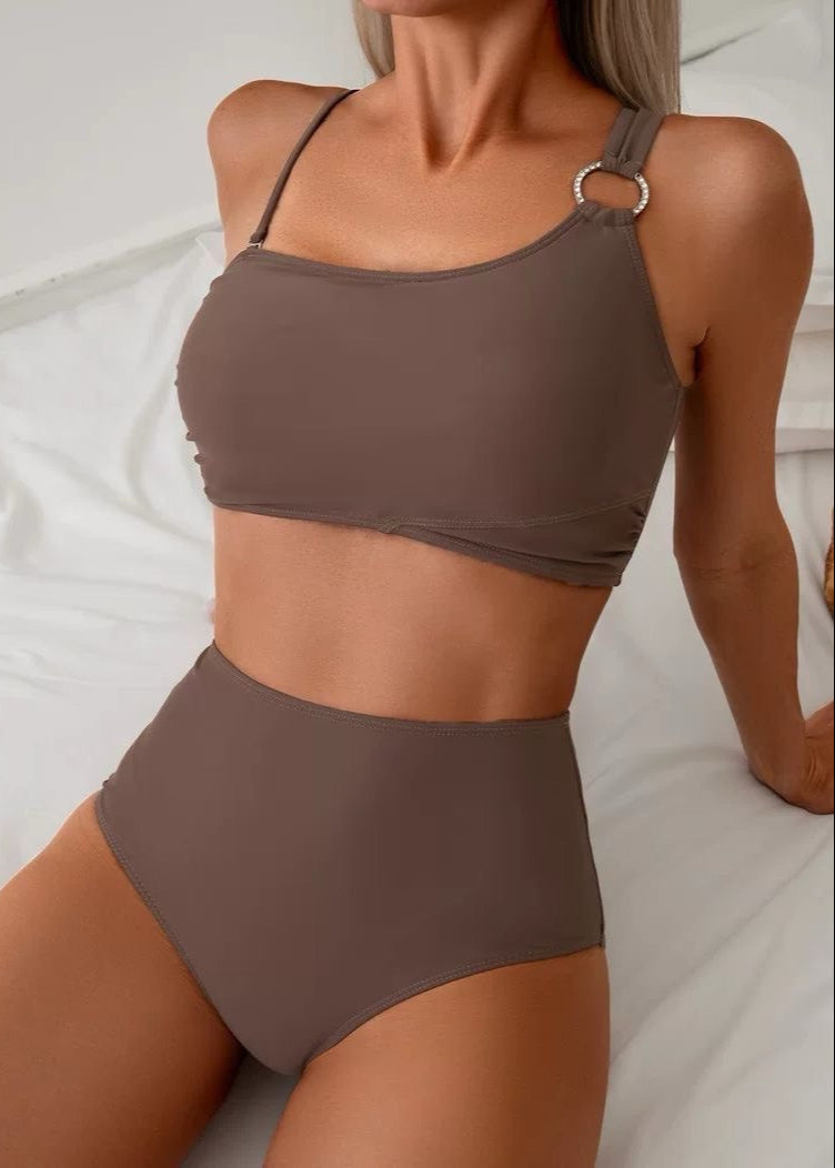 Solara – Bikini de cintura alta con un solo hombro