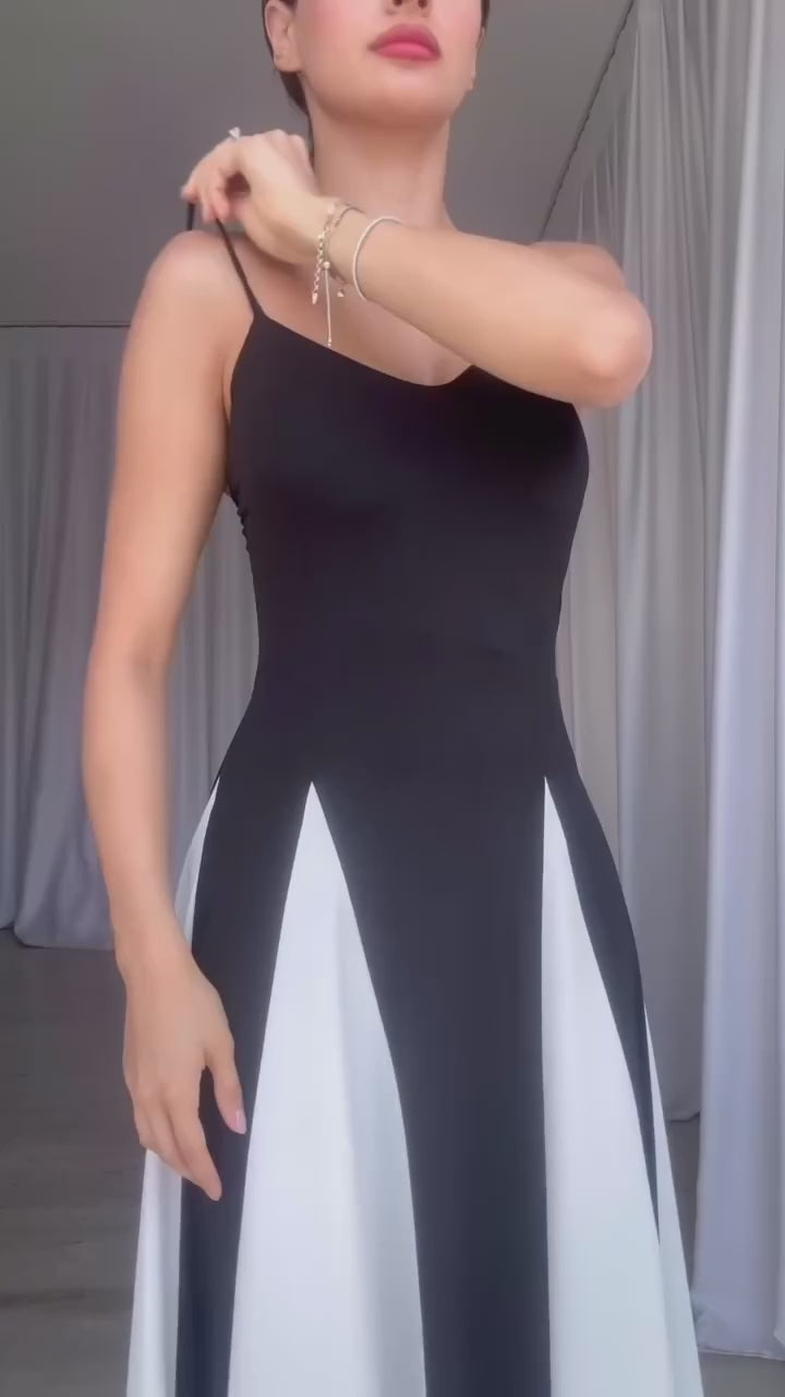 Isabella - Robe maxi à slip en tulle à panneaux