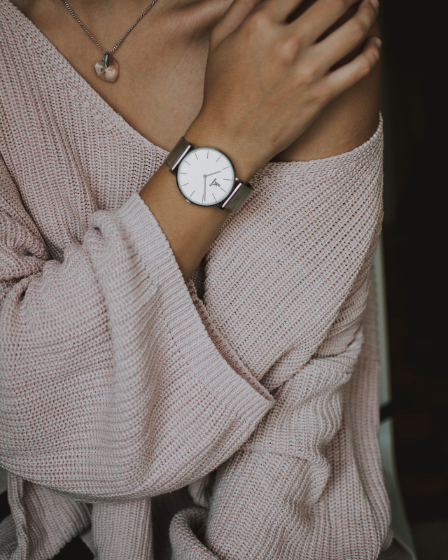 Elegant Women’s Watches Collection | VibeSoothe