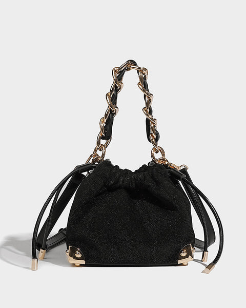 Chic-Chain Velvet Crossbody Bag - VibeSoothe