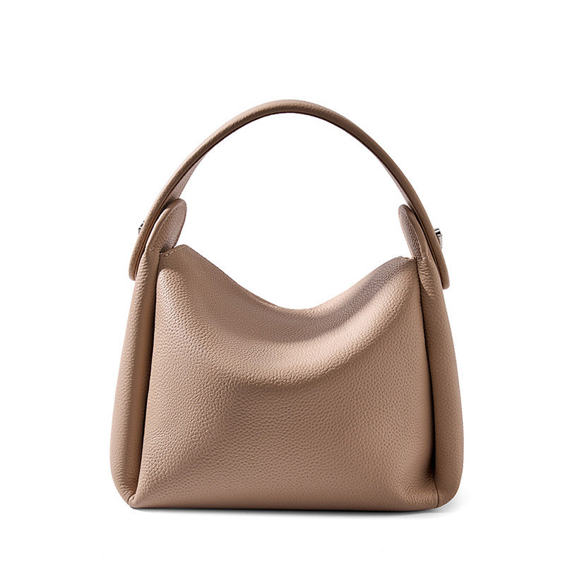 Classic-Chic Handbag - VibeSoothe