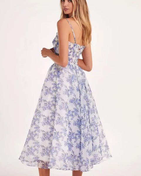 Hydrangea Haven - Robe midi rêveuse à bretelles spaghetti 