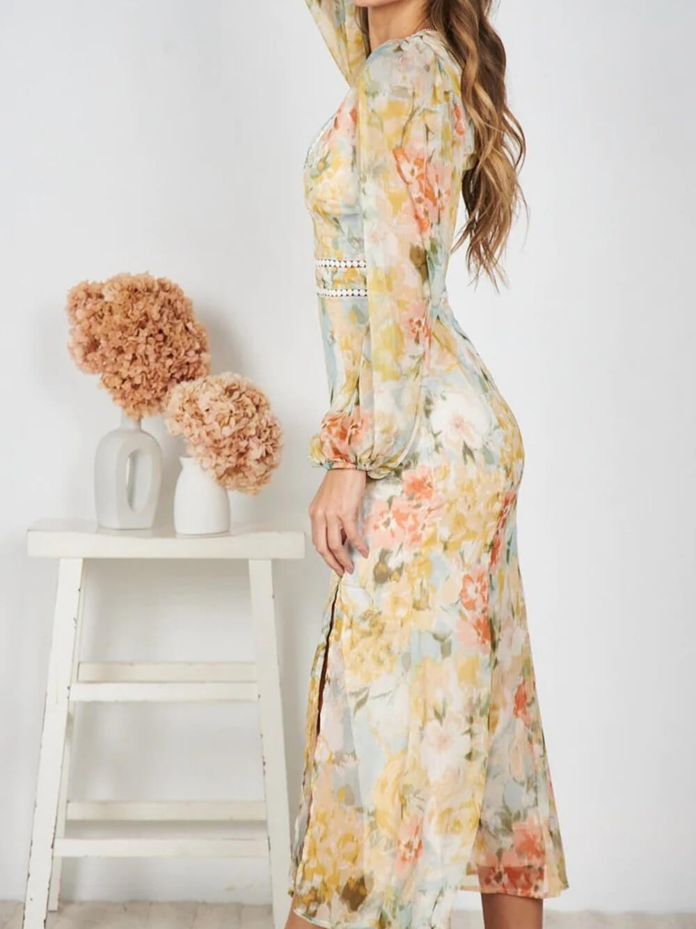 Fleur - Delicate Floral Print Midi Dress - VibeSoothe