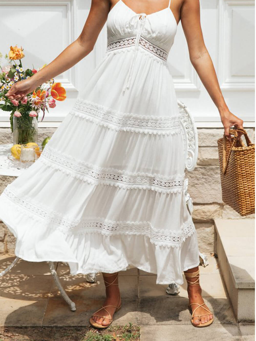 Robe midi blanche en dentelle Serenity 