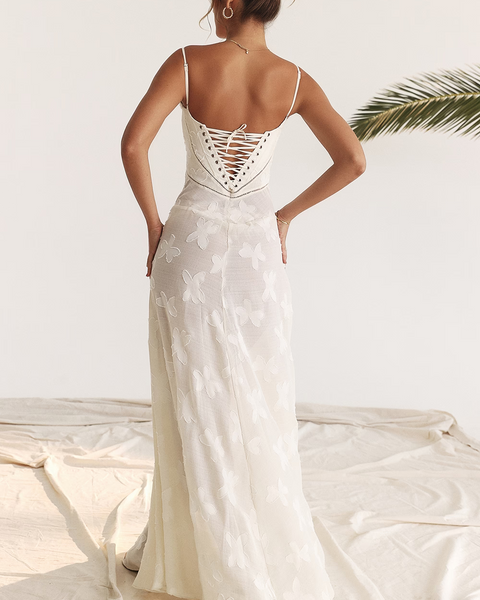 Robe longue en dentelle Evelyn-Fleur 