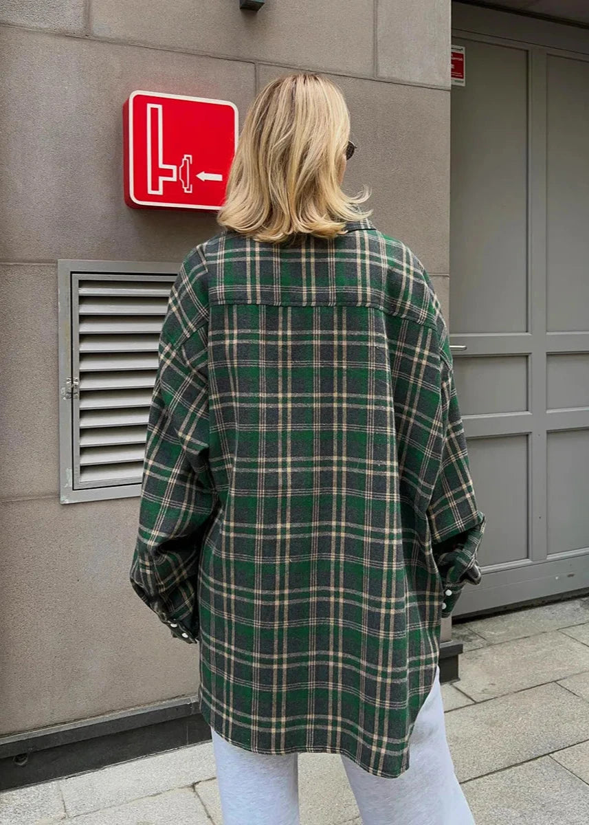 Chemise à carreaux à manches longues tendance pour femme