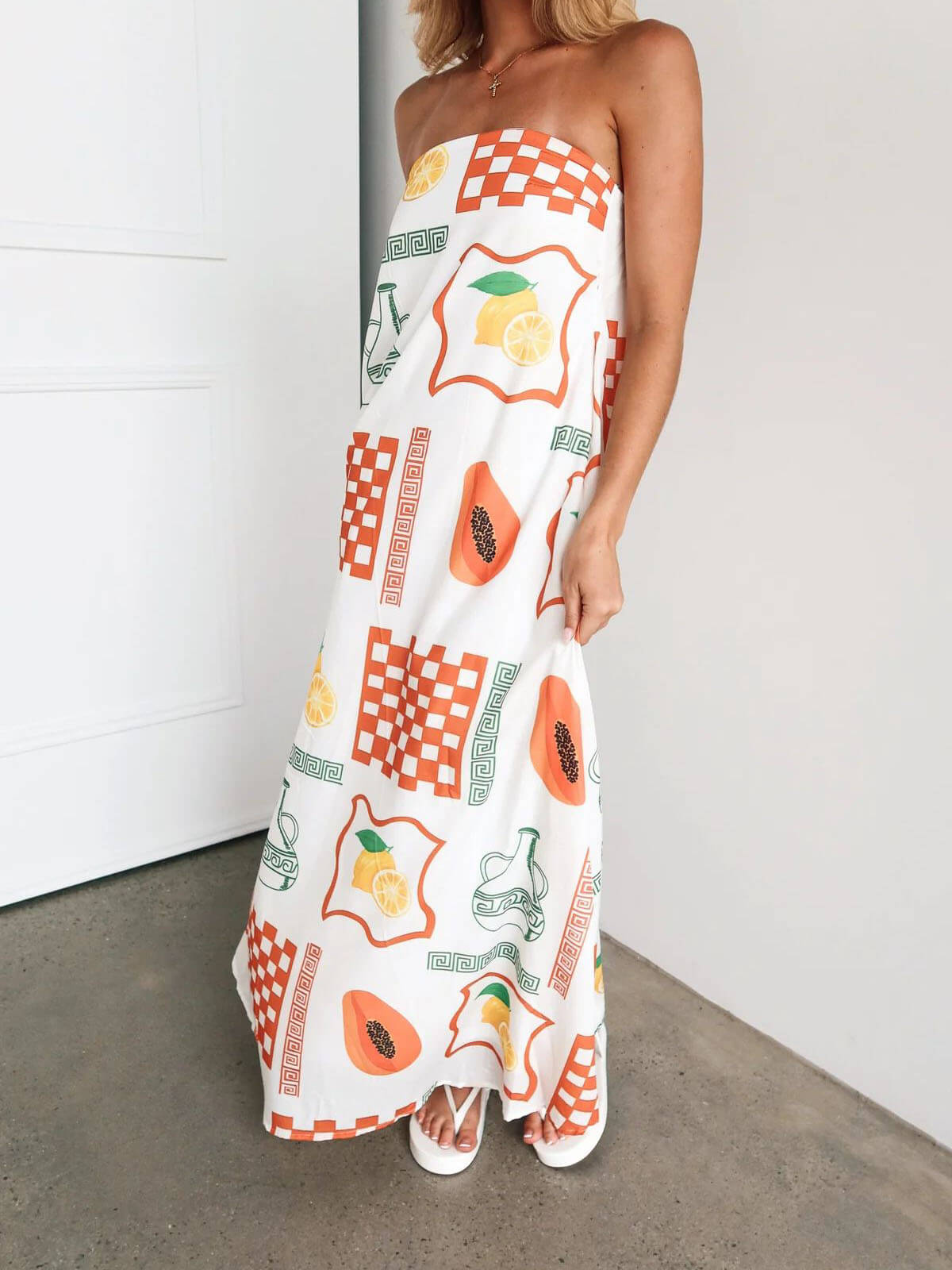 Amara - Printed Maxi Dress - VibeSoothe