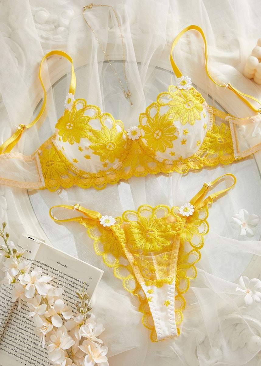 Sunlace Daisy Lingerie Set – Yellow Floral Embroidery Bra & Thong