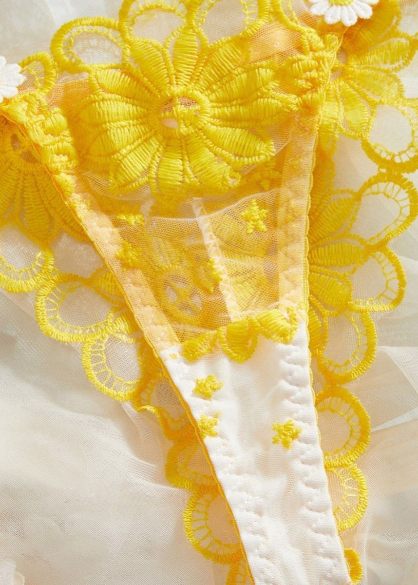 Sunlace Daisy Lingerie Set – Yellow Floral Embroidery Bra & Thong