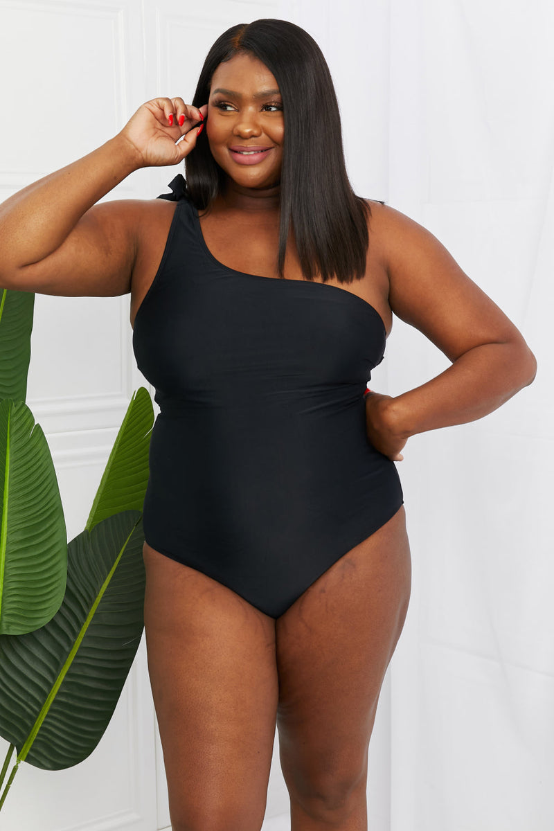 Maillot de bain une pièce asymétrique à une épaule Marisol