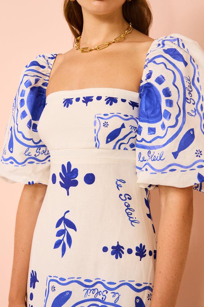 Robe midi méditerranéenne à manches bouffantes